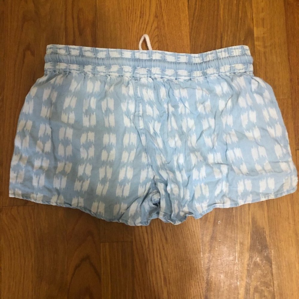 ❌SOLD❌Marine Layer Blue and white small shorts❌SOLD❌